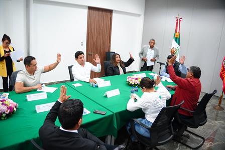 Avanzan reformas a las leyes de asistencia social y derechos de la niñez