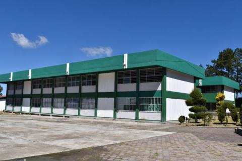 Suspenden temporalmente a tres estudiantes de Cecyte Ahuashuatepec por indisciplina