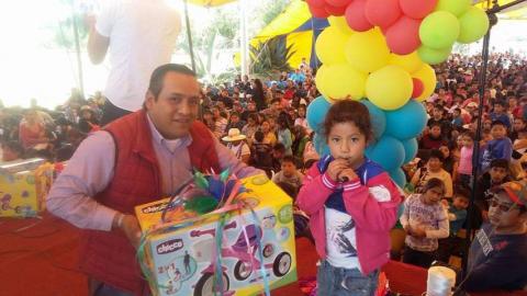 Celebran el día del niño en San Francisco Tetlanohcan imagen 1