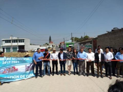Pérez Rojas entrega otra calle pavimentada ahora la Tlahuicole imagen 4