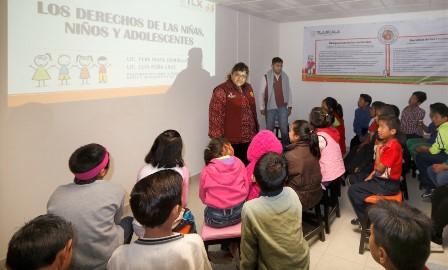 Otorgan servicios jurídicos gratuitos a infantes y adolescentes