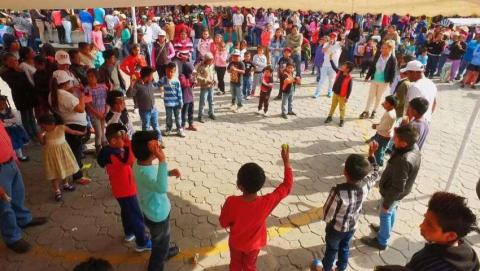 En Tequexquitla se realizan actividades por los días de la Familia y de La Mujer imagen 2