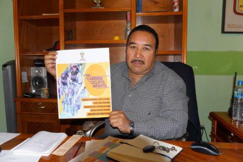 Alcalde de Xicohtzinco alista 1era carrera ciclista infantil imagen 1