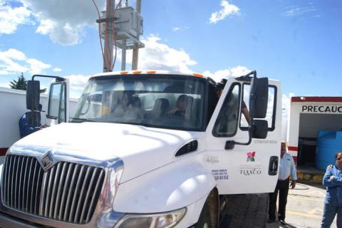 Rehabilita Tlaxco pipa de agua potable y aumenta servicio imagen 2