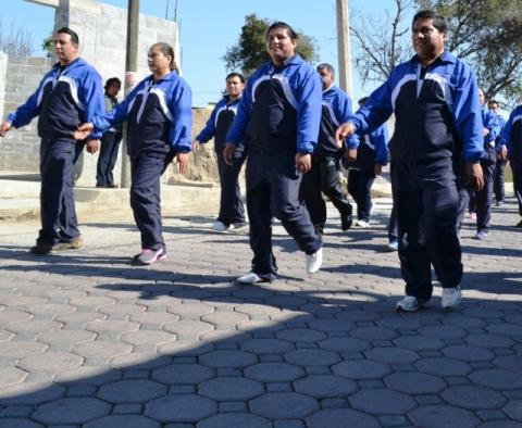 Encabeza Polvo Rea desfile conmemorativo al 104 Aniversario de la Revolución Mexicana en Tlaltelulco imagen 4