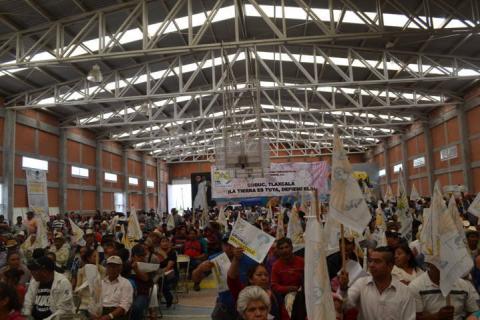 Tzompantepec sede de entrega de apoyos a campesinos imagen 4