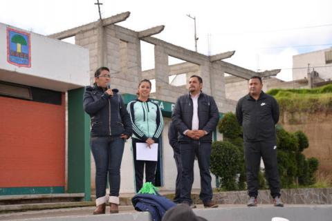 Ayuntamiento con activación física conmemoro el “Abrazo Mundial 2018” imagen 4