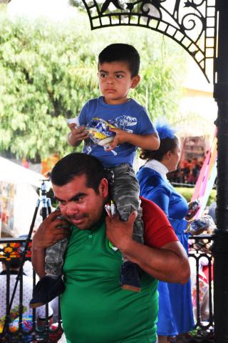 Celebra Tlaxco día del niño y comparte miles de sonrisas imagen 2