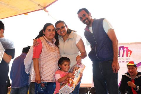 Celebra Tlaxco día del niño y comparte miles de sonrisas imagen 31