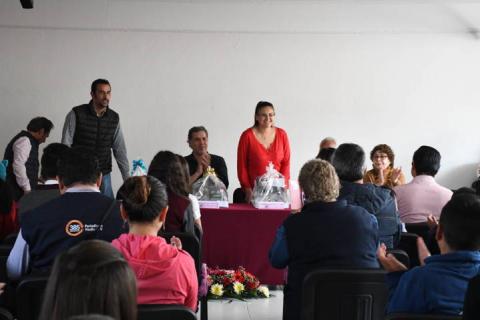Exitosa participación en el Concurso de Leyendas de Tlaxco para Ricardo Arnaiz imagen 2