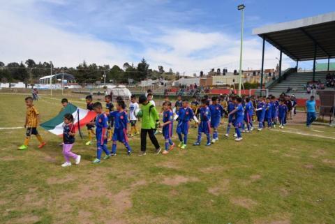 Todo un éxito fue el torneo de la liga de fútbol infantil: Guzmán Brindis imagen 2