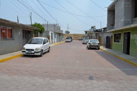 Alcalde mejora la imagen urbana de 2 calles con 881 m2 de adoquín imagen 2
