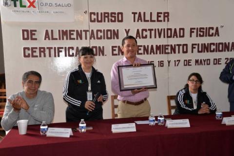 SESA otorgo distintivo alcalde de Nanacamilpa por su compromiso con la salud imagen 4