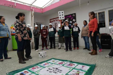 Alumnos del CAM 7 visitan el DIF municipal imagen 2
