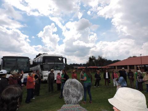 Los adultos mayores deben de tener una vida social: Alicia Analy imagen 2