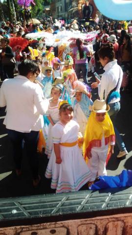 Diputada apoyando las actividades educativas. imagen 3