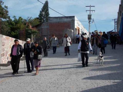 El Ayuntamiento de Xiloxoxtla organizo un viaje para los abuelitos imagen 3