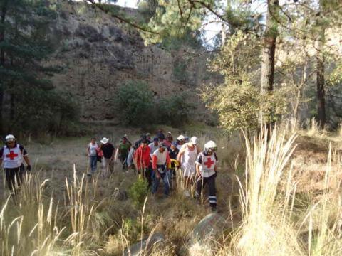 Menor cae a un barranco y sufre lesiones de consideración imagen 4