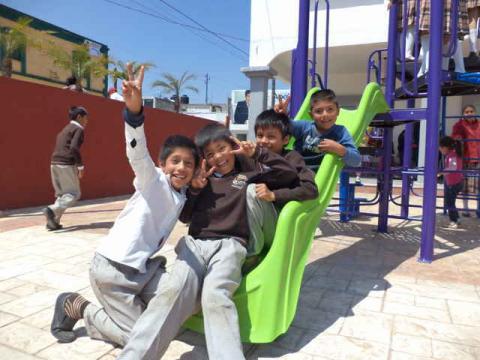Instalan juego infantil interactivo en Tzompantepec imagen 5
