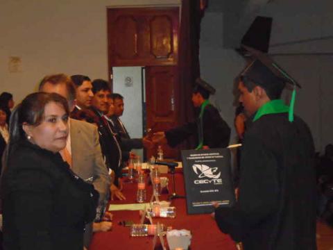 Clausuran ciclo escolar en escuelas de Tzompantepec imagen 3