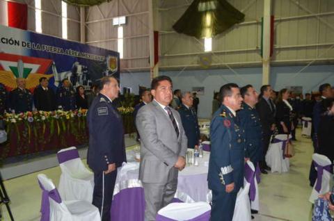Asiste VHR a Conmemoración del CI Aniversario de la Fuerza Aérea Mexicana imagen 3