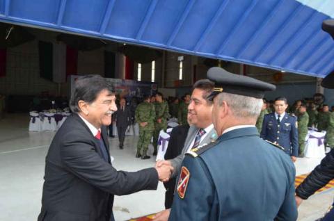 Asiste VHR a Conmemoración del CI Aniversario de la Fuerza Aérea Mexicana imagen 6