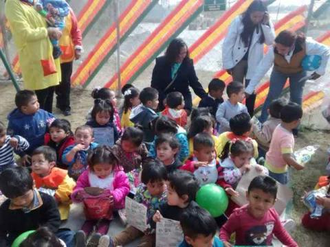 SMDIF de Tetlatlahuca repartió sonrisas en escuelas de la comuna imagen 1
