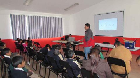 Imparten capacitación para prevenir Bullyin escolar imagen 2