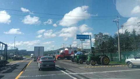 Campesinos toman caseta de Cuapiaxtla y generan afectaciones en carreteras de Tlaxcala