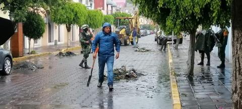 Auxilió CEPC a hombre atrapado en automóvil en la comunidad de San Hipólito Chimalpa imagen 1