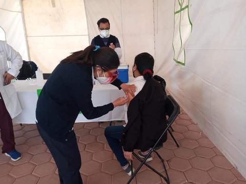 Es todo un éxito la Campaña de Vacunación Anti Covid-19 en Tlaxco imagen 3