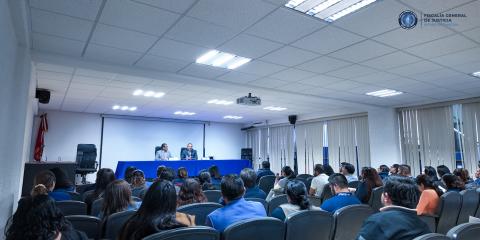 FORTALECE FGJE PROFESIONALIZACIÓN DE SU PERSONAL CON CURSO SOBRE INTERROGATORIO E INCORPORACIÓN DE LA PRUEBA AL ENJUICIAMIENTO