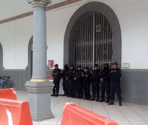 Ciudadanos exigen mayor seguridad, se manifiestan imagen 3