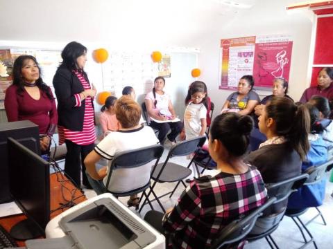 El IMM de Amaxac brinda orientación en materia psicológica a mujeres imagen 1