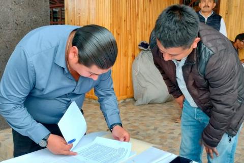 Firma Eddy Roldán Convenio de Concertación del Programa Desarrollo Forestal Sustentable imagen 3