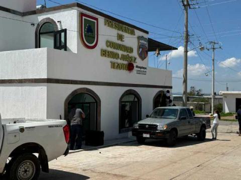 Presidenta de Atlangatepec inaugura presidencia de comunidad en Benito Juárez Tezoyo