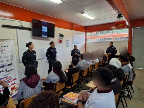 Gobierno de Papalotla fortalece seguridad con el Programa "Escuela Segura por la Paz" imagen 2