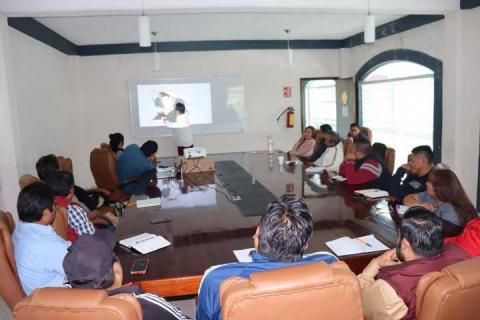 Personal del Gobierno Municipal recibe capacitación en materia de derechos humanos