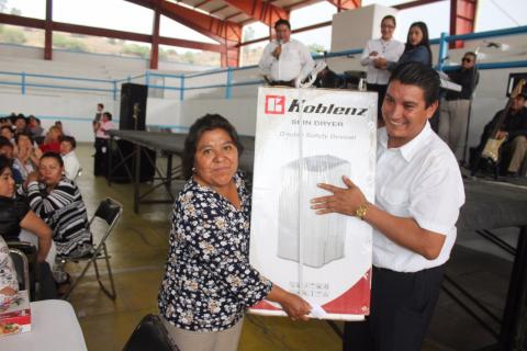 Murias Juárez festejo a los Maestros de la comuna en su día imagen 1