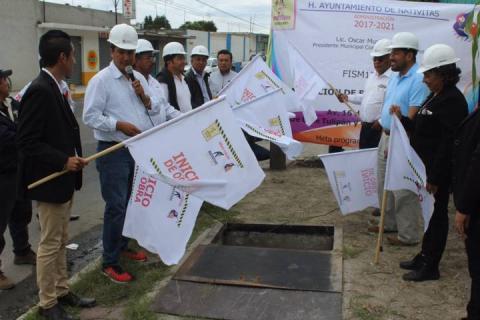 Alcalde pone en marcha la ampliación de la red de agua potable en la 16 de septiembre imagen 2