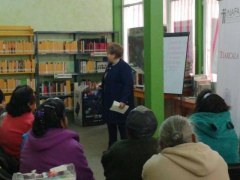 Ayuntamiento e INAPAN imparten pláticas de convivencia a los adultos mayores imagen 3