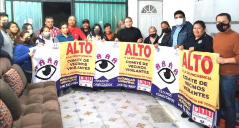 Vecinos vigilantes y gobierno municipal fortalecen seguridad en Amaxac