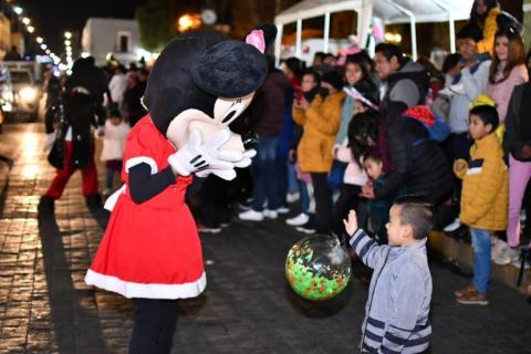 Deslumbrante e inolvidable desfile de navidad de la Aldea Mágica Huamantla 2022 imagen 3