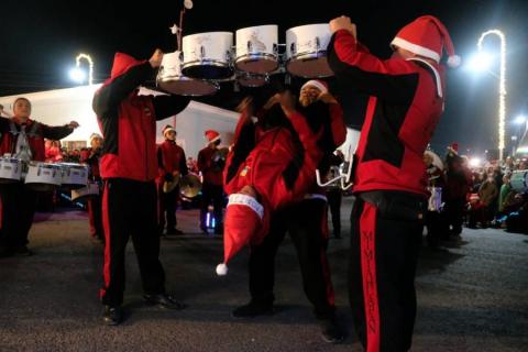 Realizan el tradicional desfile navideño en Tlaxco imagen 10