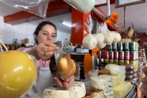 Familia Alburquerque elabora quesos artesanales desde hace 30 años imagen 6