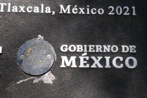 Tlaxcaltecas vandalizan placa de patrimonio de la humanidad de ex convento de San Francisco imagen 6