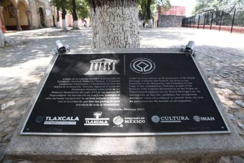 Tlaxcaltecas vandalizan placa de patrimonio de la humanidad de ex convento de San Francisco imagen 8