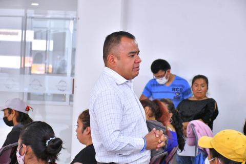 Familias vulnerables de Apetatitlán reciben despensas que inciden a mejorar sus condiciones nutrimentales imagen 3