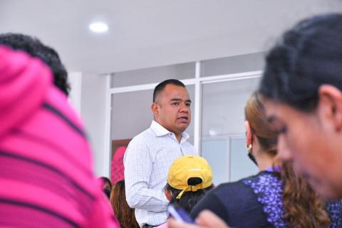 Familias vulnerables de Apetatitlán reciben despensas que inciden a mejorar sus condiciones nutrimentales imagen 4