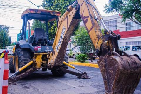 Dan banderazo de arranque de sustitución del tubo principal de conducción de la ciudad imagen 2